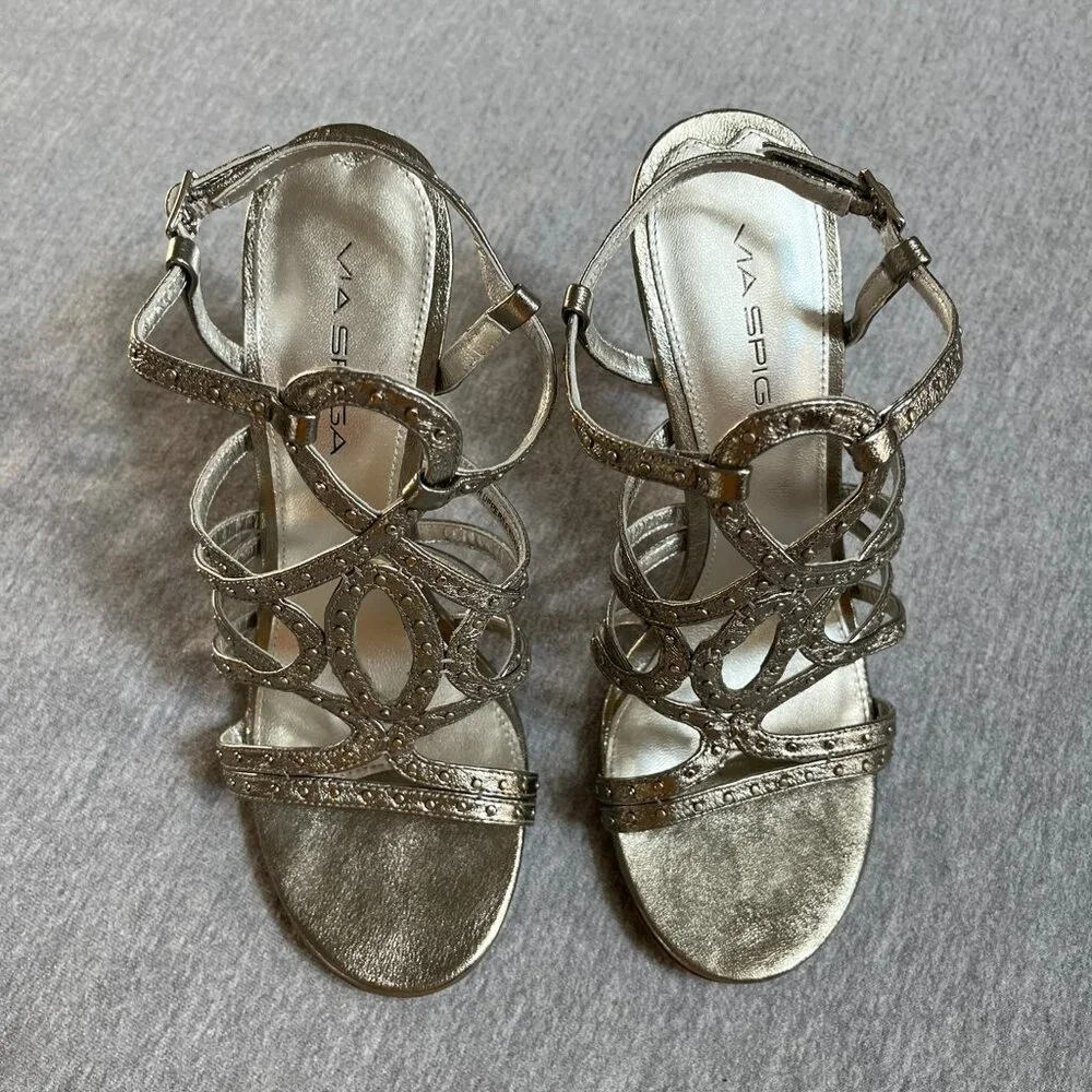 Via Spiga Silver Leather Strappy Sandals.  Size 7 - Picture 11 of 13